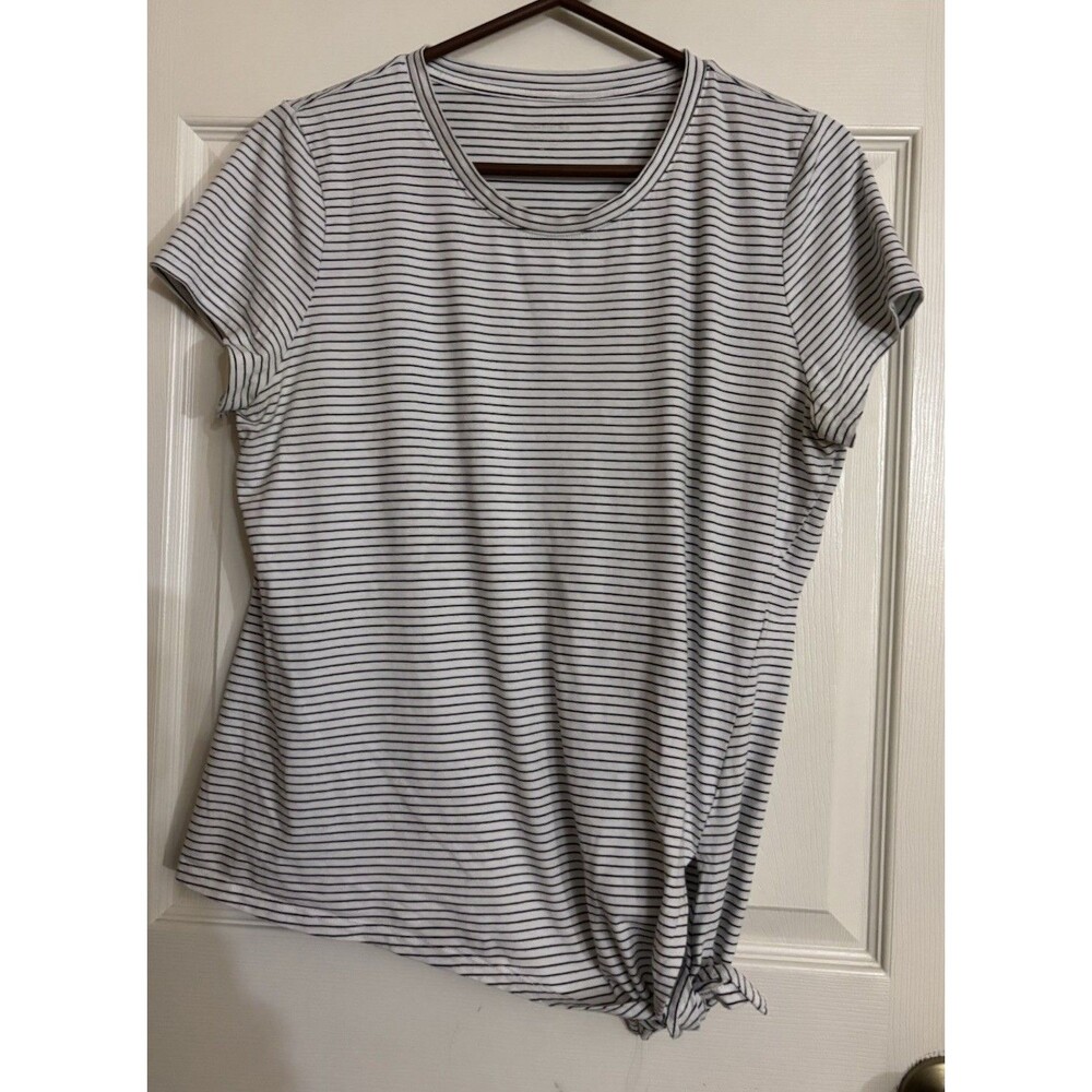 Banana Republic Woman’s  Blue & White Striped T-Shirt Ties At Waist Size Medium - Picture 2 of 12